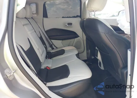 2018 Jeep Compass Limited 4X4 from USA, damaged, VIN 3C4NJDCB3JT369267